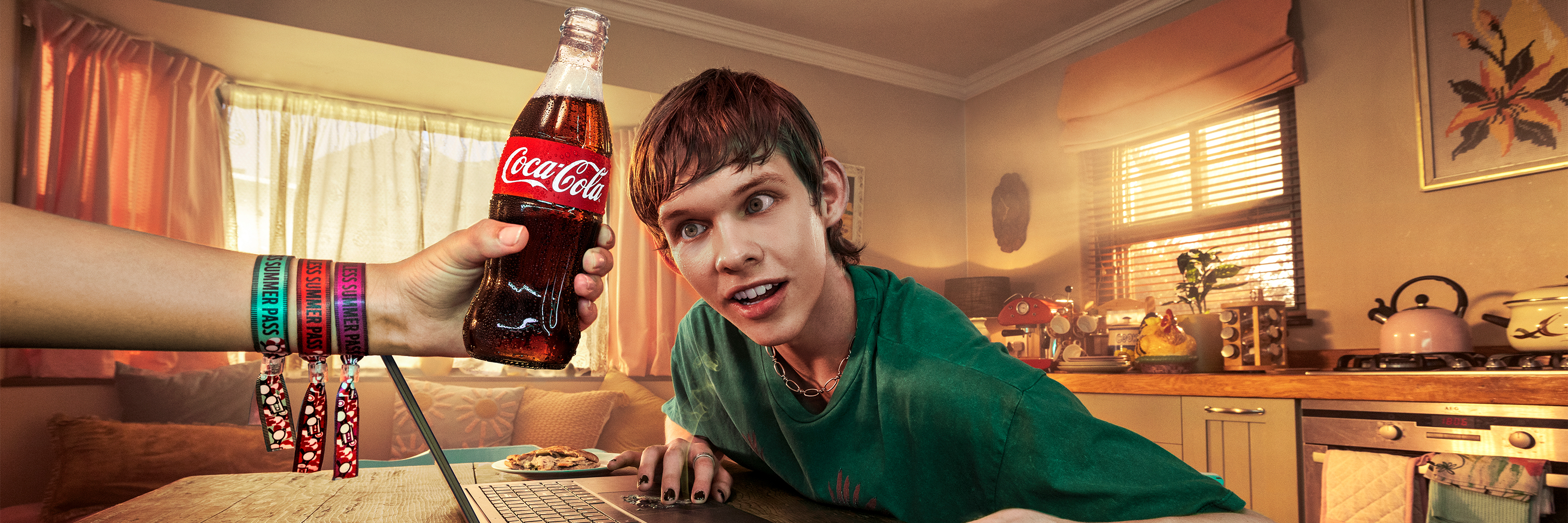 Coca-cola Refresher Retouch